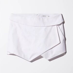 Aritzia Talula Berklee Skort in White